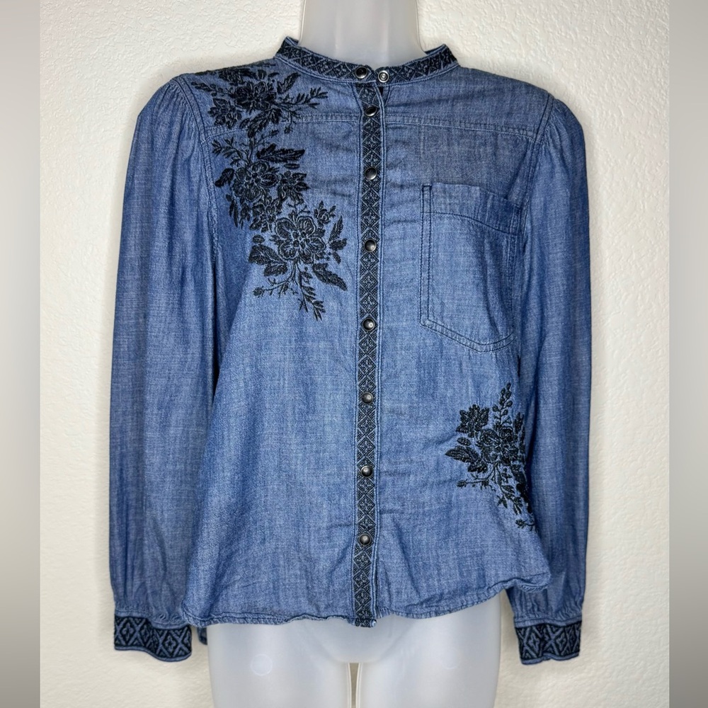 Sundance Embroidered Chambray Blouse PM Floral Button Front Boho Cottage Western